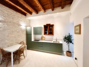 Althamer Palace Apartments Arco